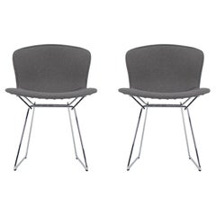 2021 Pareja de sillones Knoll Bertoia de acero con asientos tapizados en tela