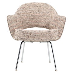 2022 Knoll Saarinen Executive Arm Chair in Oatmeal Tweed Fabric w/ Steel Legs