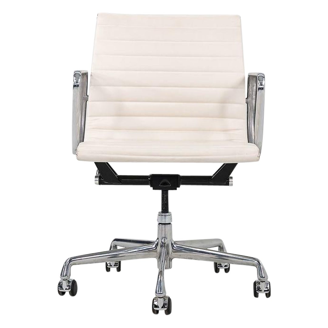 2022 Herman Miller Eames Aluminum Management Desk Chairs w/ Bristol Leather For Sale