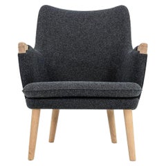 Fauteuil de salon CH71 Carl Hansen en Divina Melange avec embout de savon en chêne, ca 2021