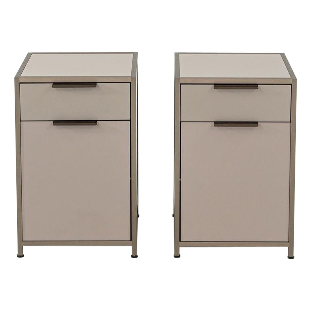 2023 Pair of Pagnon & Pelhaitre DITA Argile Bronze Nightstands / Bedside Tables For Sale