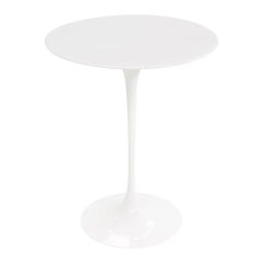 2008 Eero Saarinen für Knoll, runder Beistelltisch mit Tulpensockel und 16" Marmorplatte