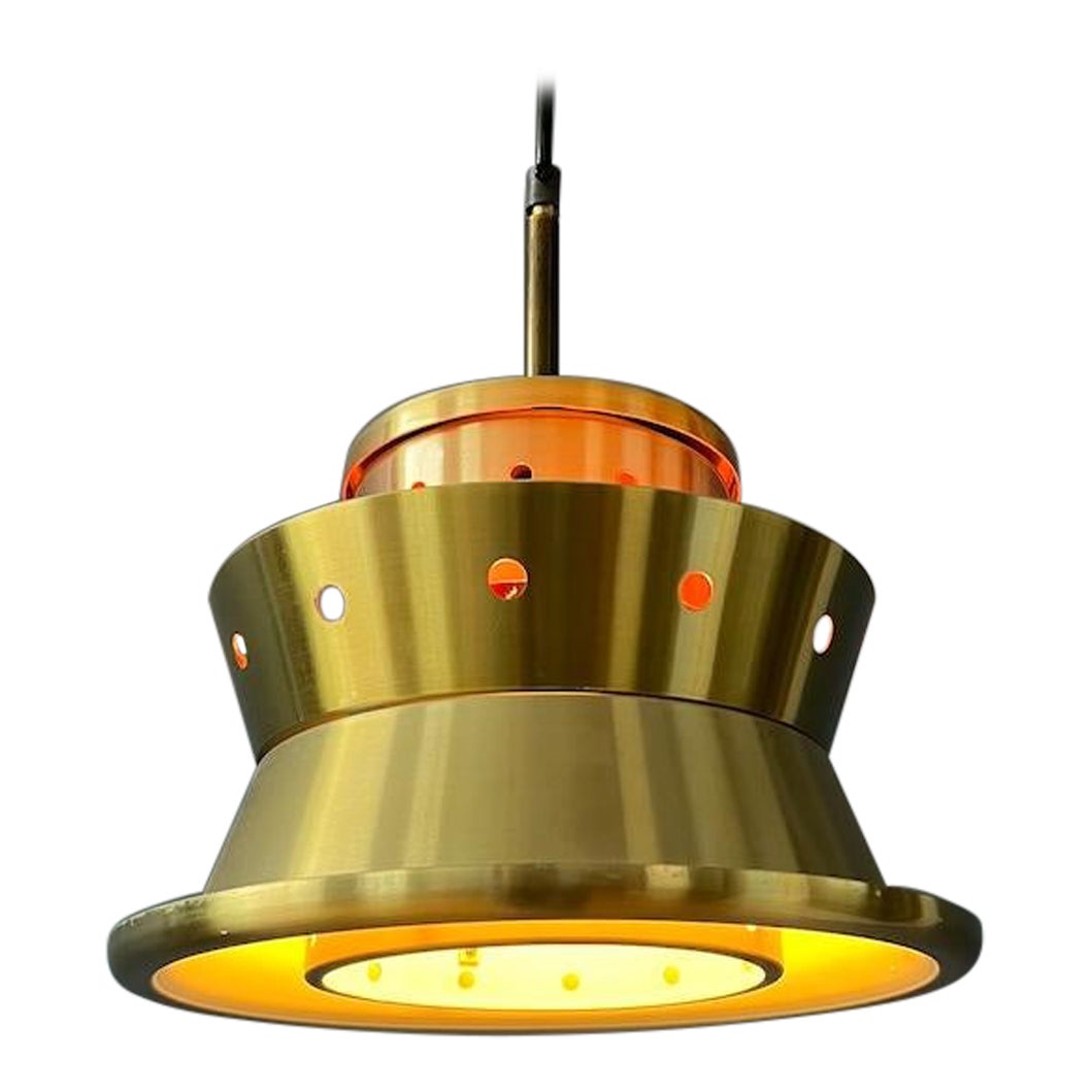 Lampe suspendue Doria Leuchten de l'ère spatiale, années 1970 en vente