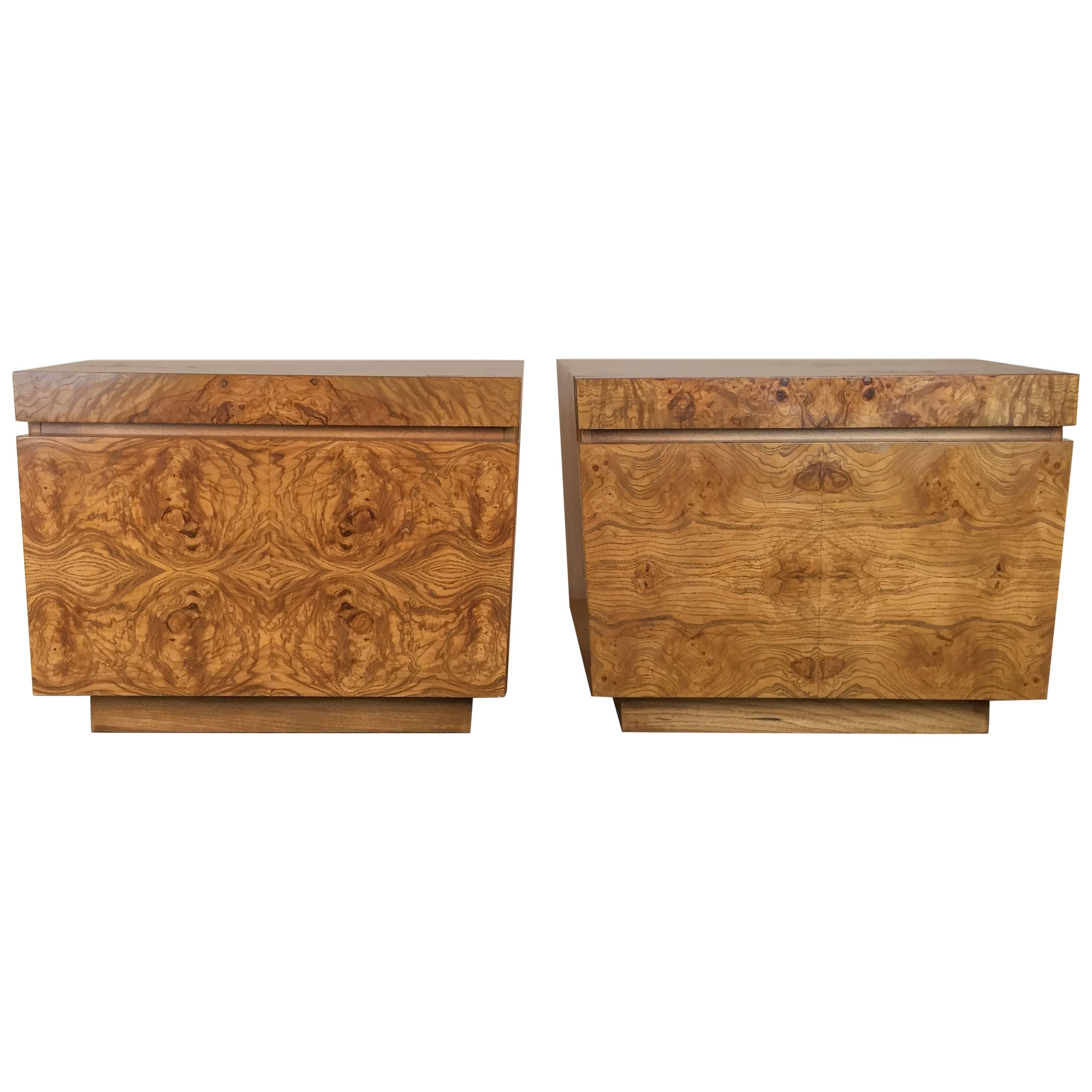 1950s Grgeous Pair of Milo Baughman for Lane Olive Burl Nightstands