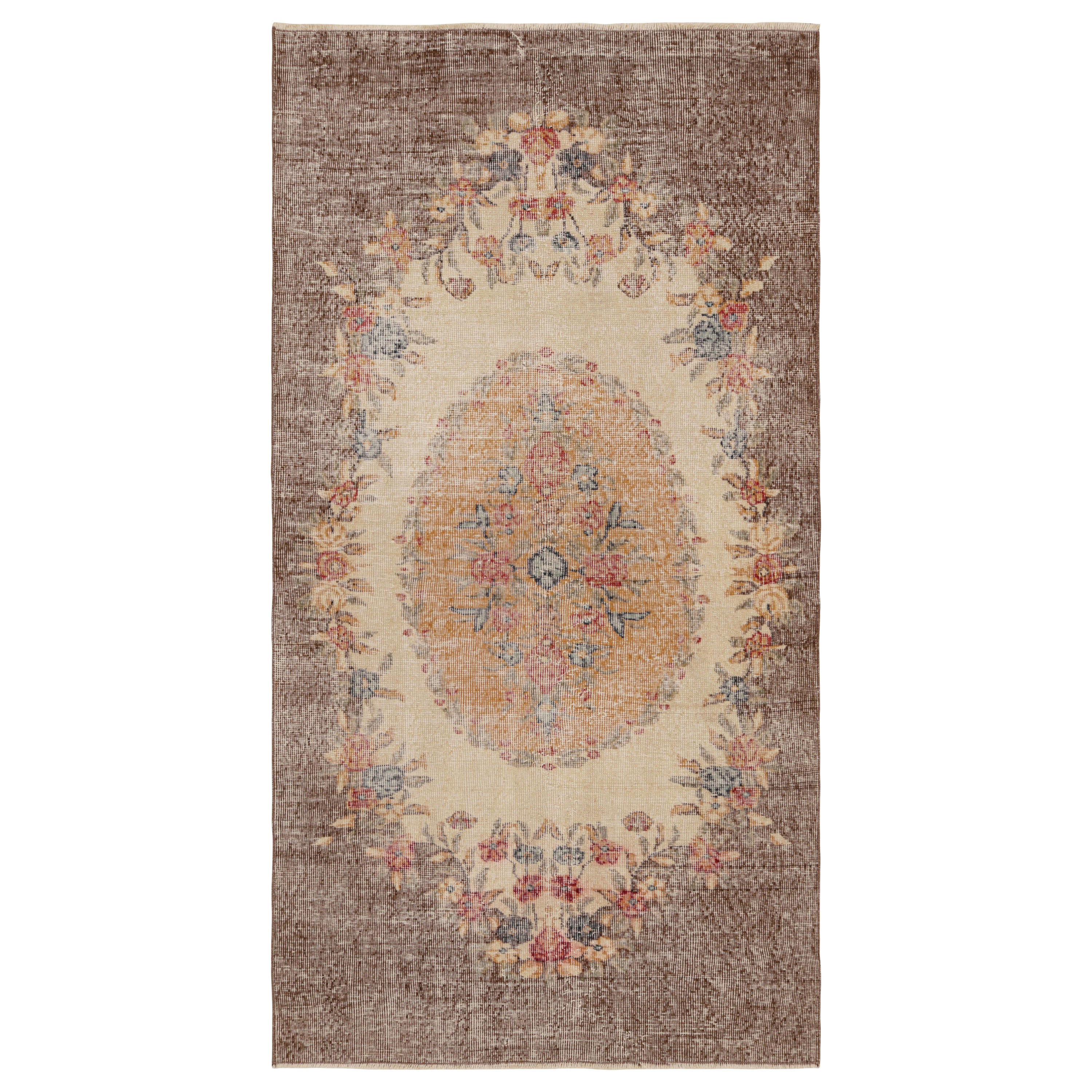 Tapis vintage Zeki Múren, avec médaillon et motifs floraux, de Rug & Kilim