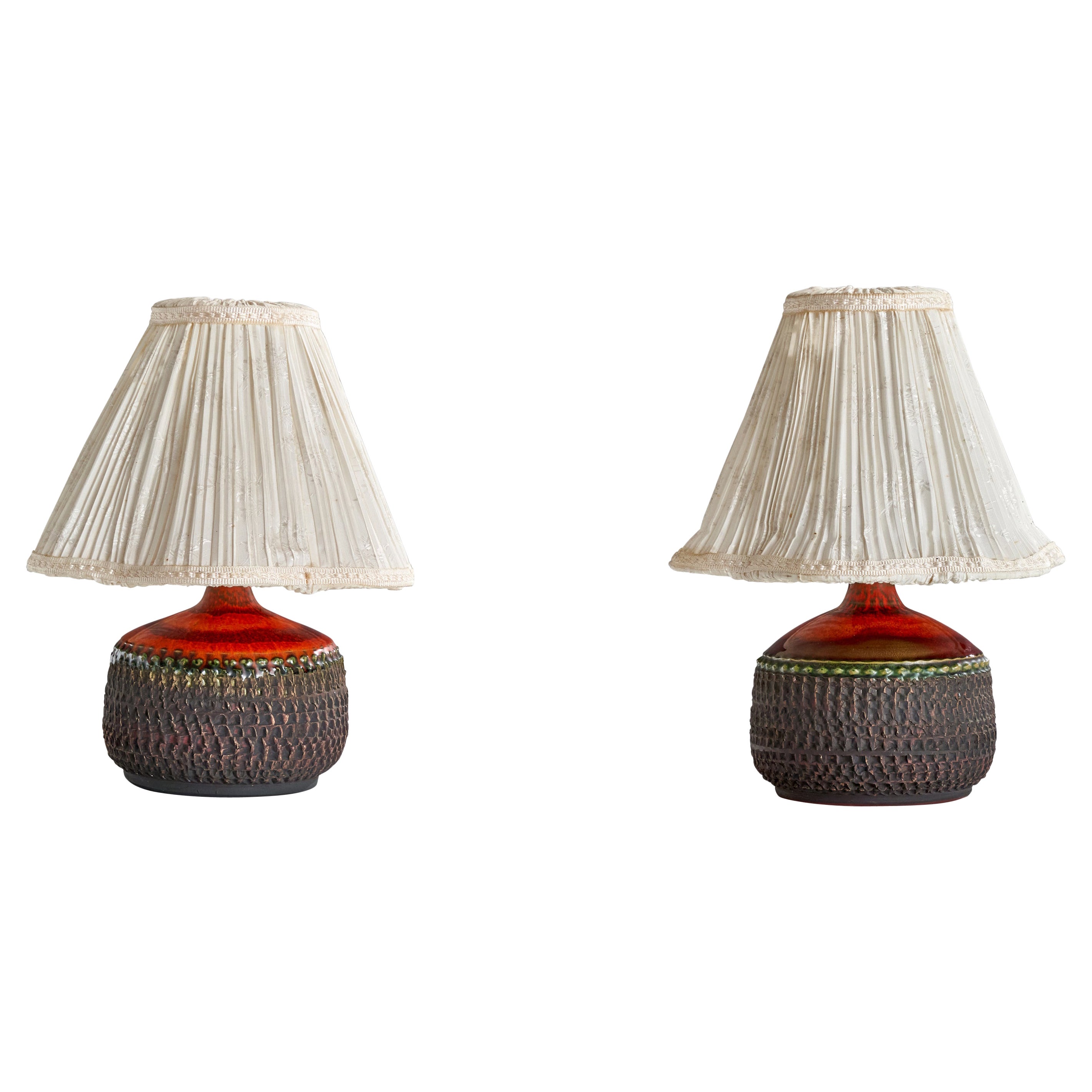 Klase Höganäs, lampes de table, grès, tissu, Suède, années 1960