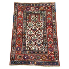 Ancien tapis de prière caucasien Gendje, motif en treillis floral, vers 1890
