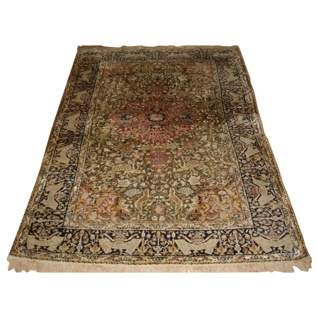 Antigua alfombra turca de seda Kayseri con diseño de caza, Circa 1890