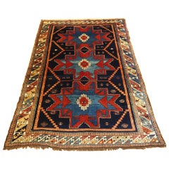 Antigua alfombra caucásica derbent de magnífico color, circa 1900