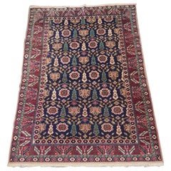 Alfombra antigua turca Kayseri con diseño de flores y arbustos, circa 1920
