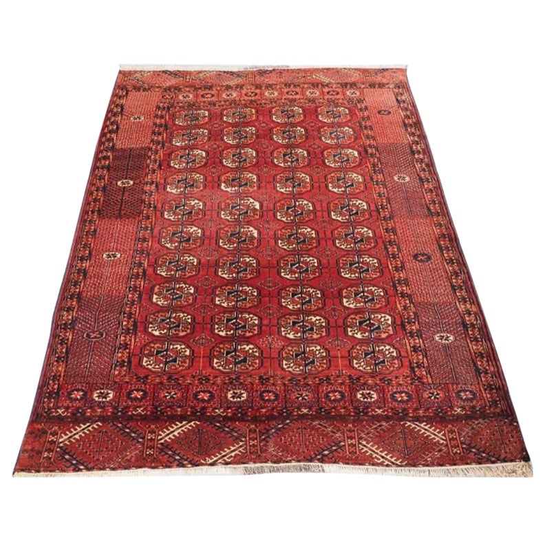 Tapis turkmène ancien Tekke de couleur rouge chaud, vers 1900