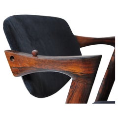 12 chaises en bois de rose adaptées pour Kai Kristiansen modèle 42