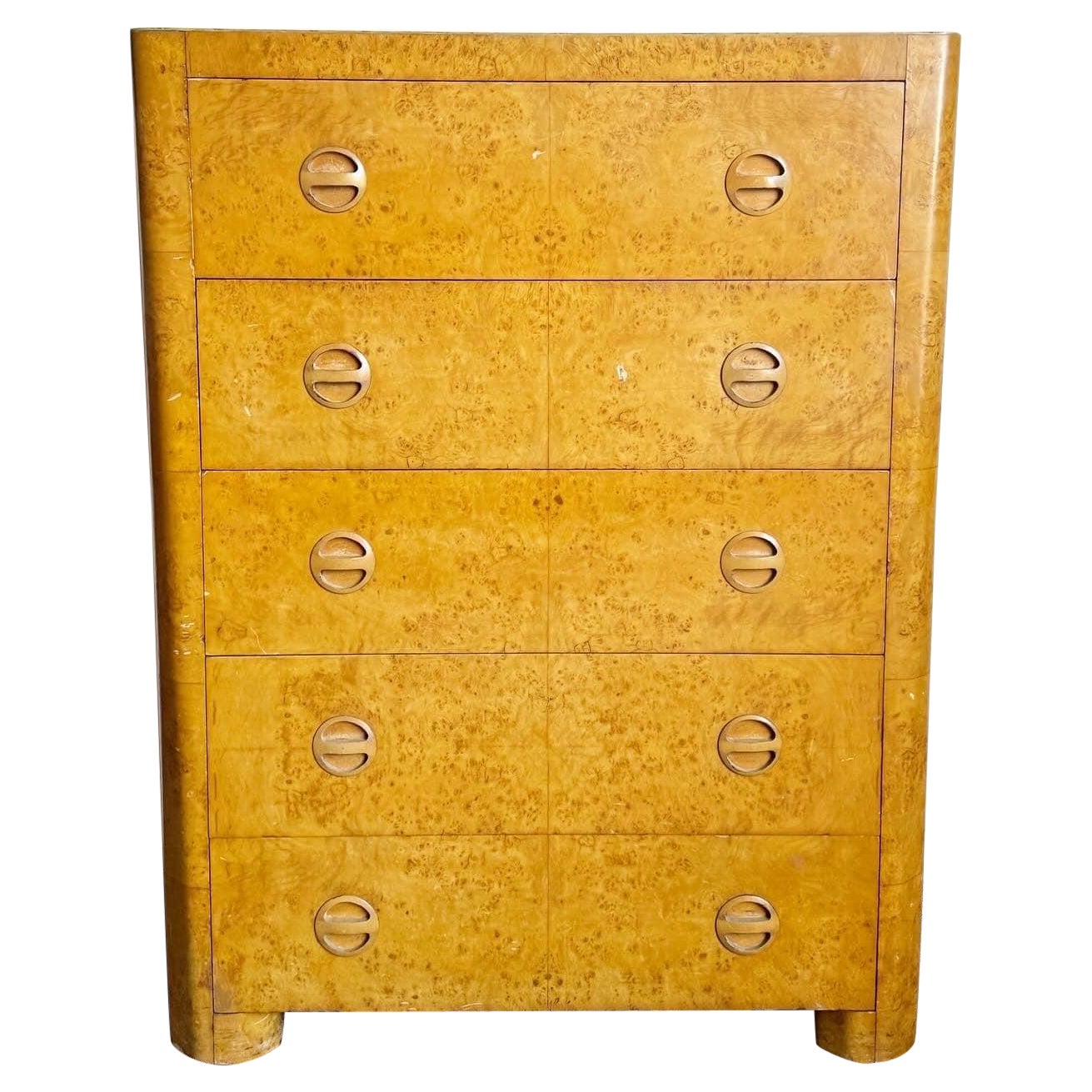 Commode haute Art Déco en placage d'érable piqué avec rangement en cèdre dans le tiroir inférieur
