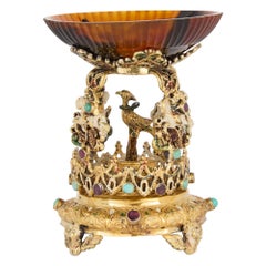 Tazza austriaca in argento dorato, agata e pietre semipreziose