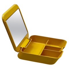 Yellow Portable Beauty Case Gedy - Space Age Vanity Set by Makio Hasuike, 70s