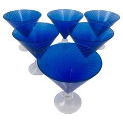 Set di 6 bicchieri da Martini con stelo in blu cobalto Post Modern Barware anni '80