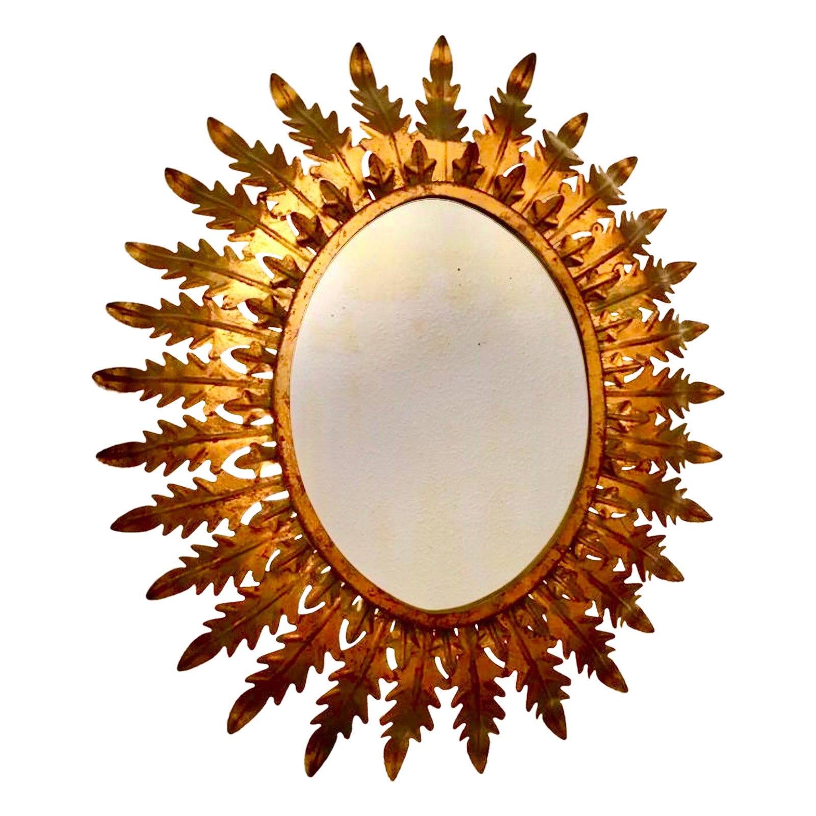 Miroir brutaliste français avec métal doré clair, années 1960