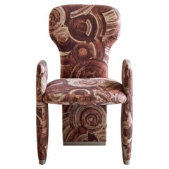 Frida Plus Chaise de salle à manger en tissu brun