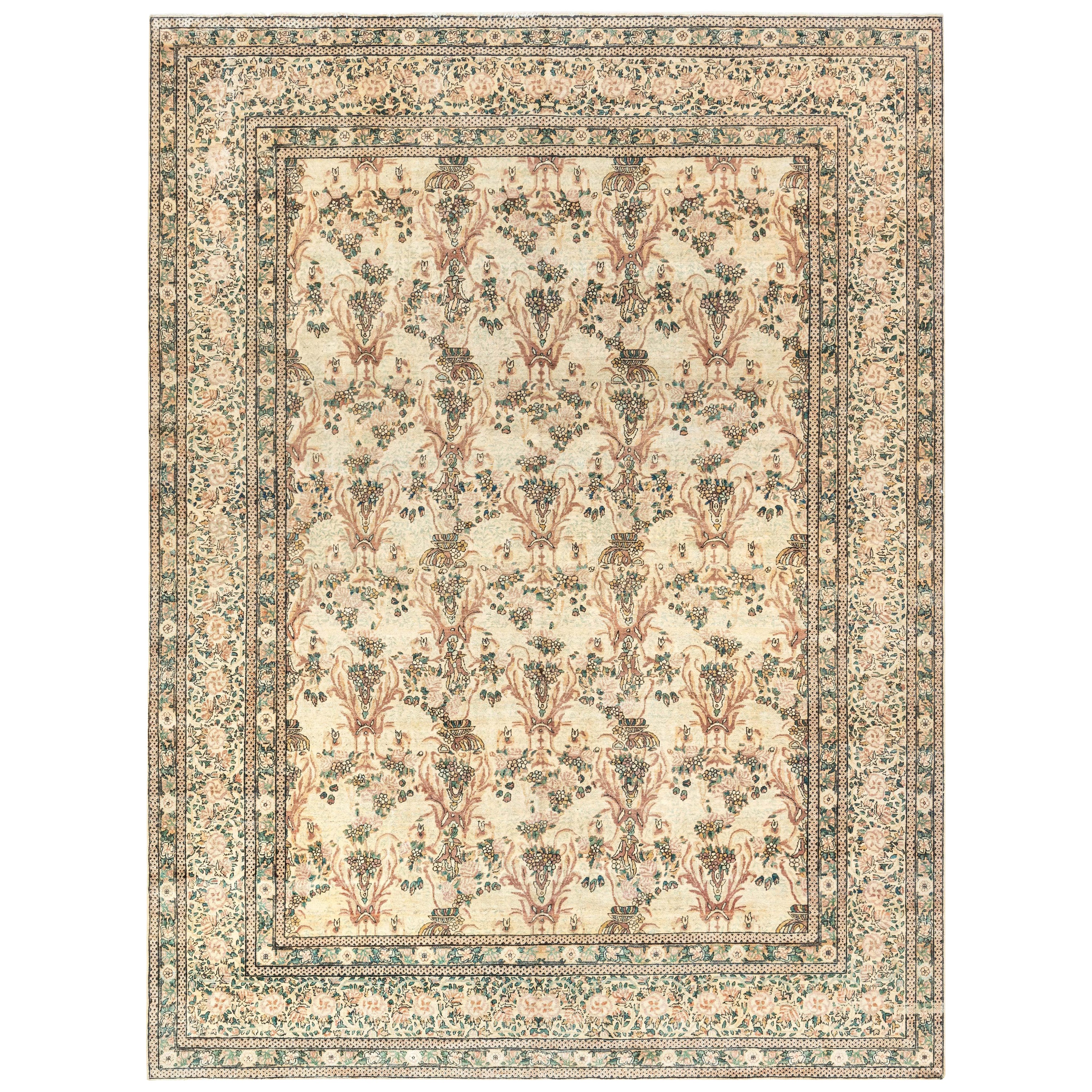 Tapis persan Kirman ancien noué à la main Doris Leslie Blau en vente