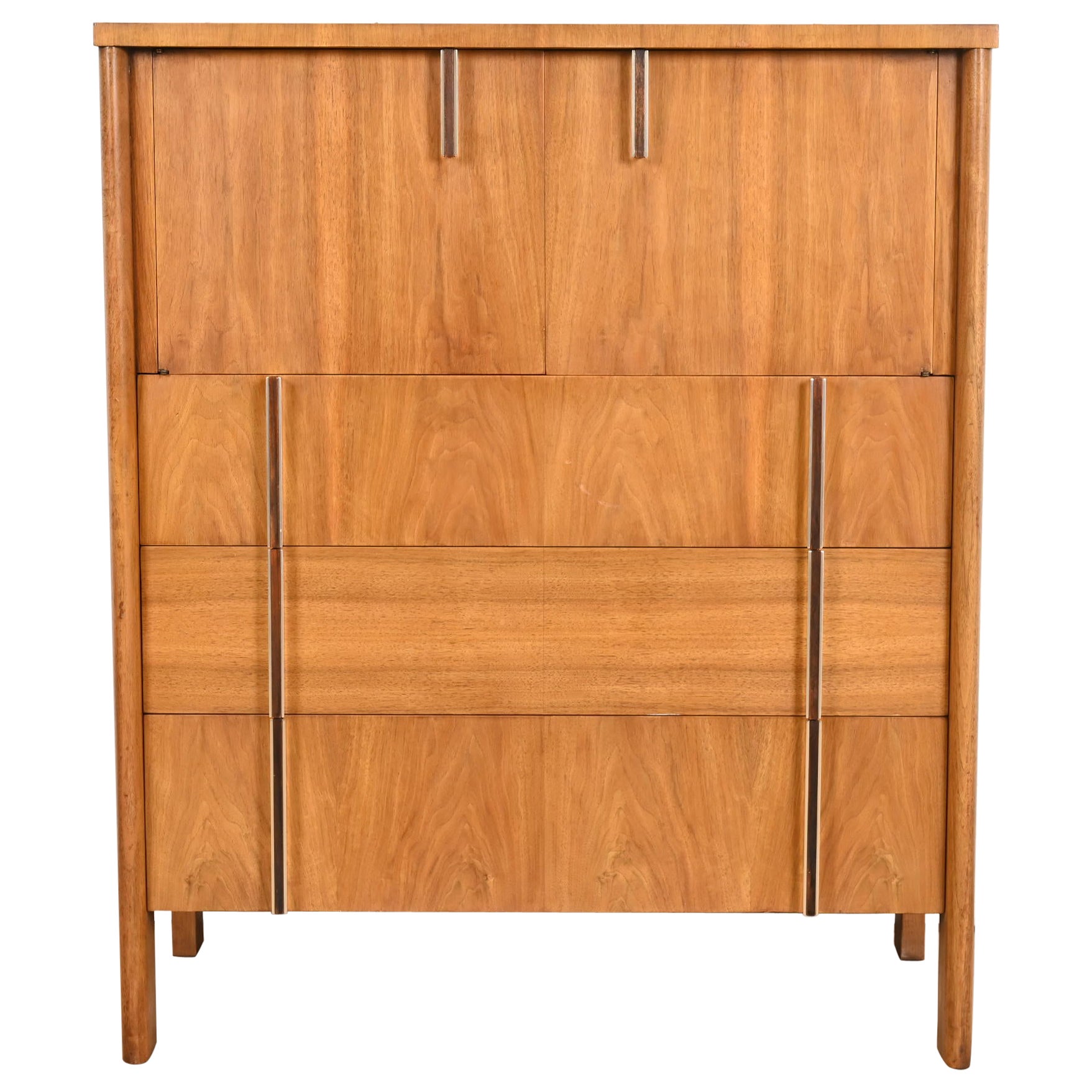 Coffre d'homme en noyer et palissandre, John Widdicomb, Mid-Century Modernity, 1960s en vente