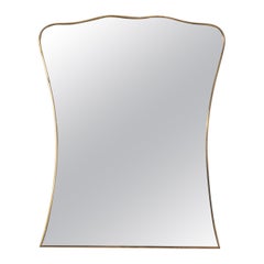 Specchio con cornice in ottone Italia c1950