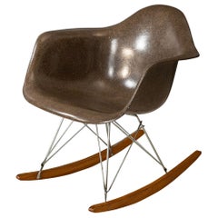 Eames Fiberglass Rocking Chair