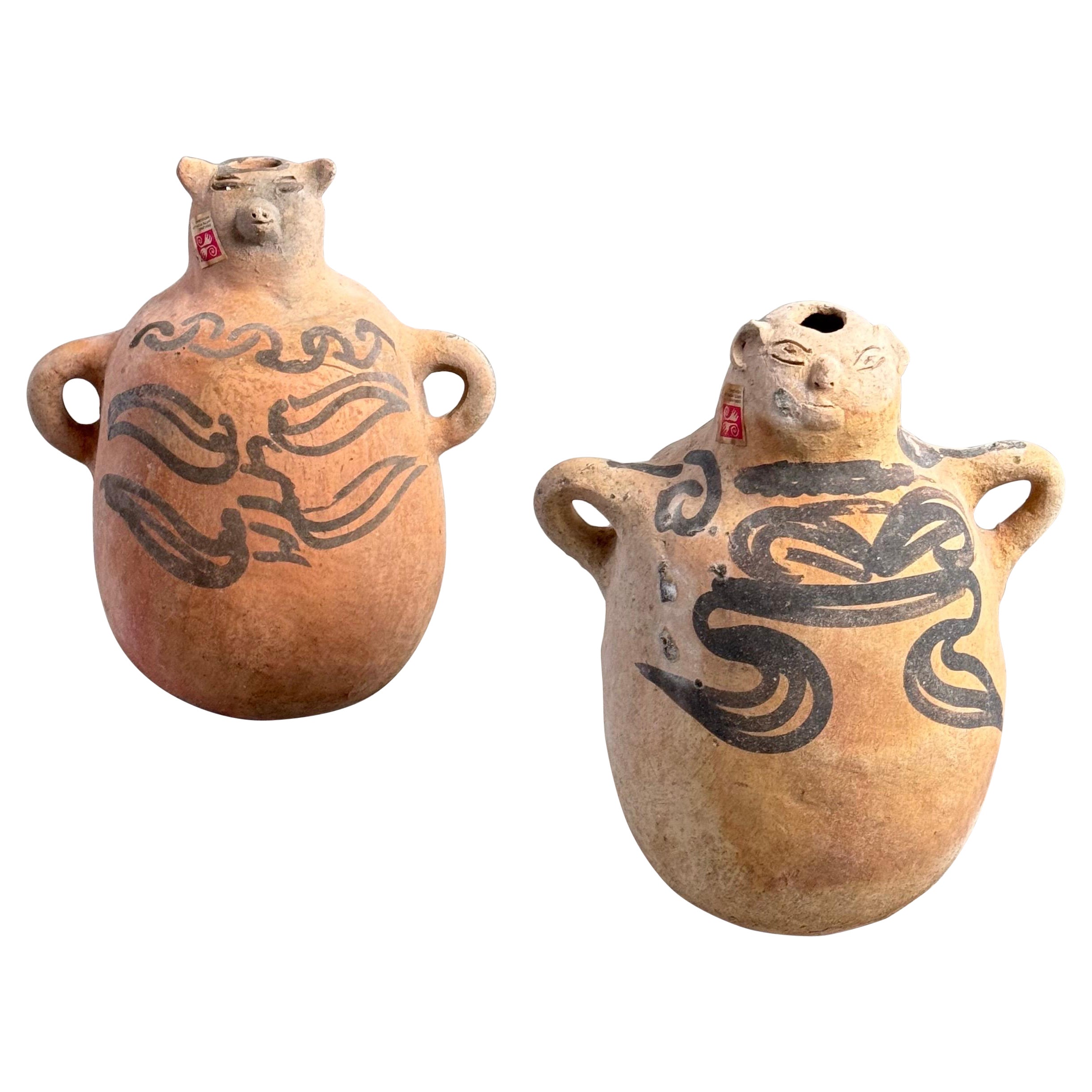 Coppia di brocche in corda di terracotta dal Messico, anni '70 in vendita