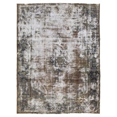 Tapis vintage en laine persane de Kerman, fait à la main, à l'aspect vieilli, de couleur Brown