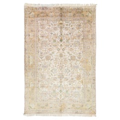 Tapis turc Kayseri vintage en laine et soie fait à la main en ivoire avec motif floral