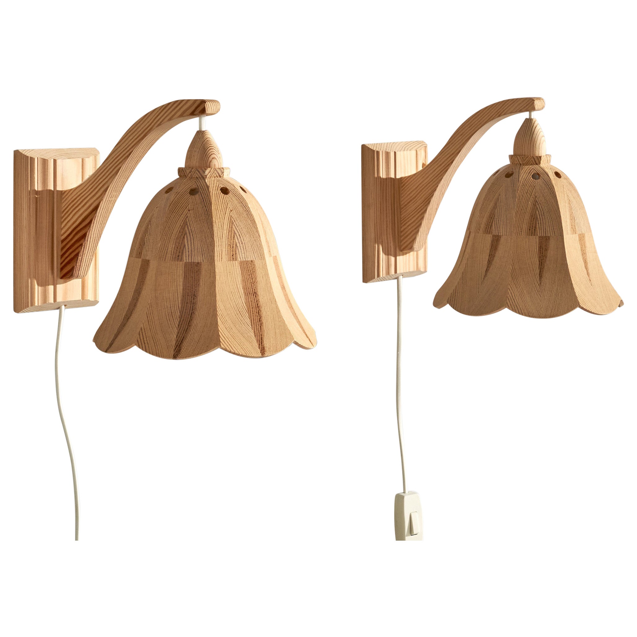 Swedish Designer, Wall Lights, Pine, Sweden, 1970s