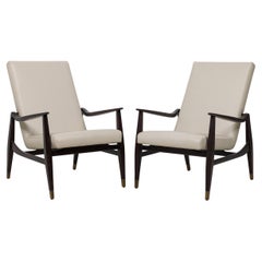 Pair of Contemporary American Beige Pebbled Leather Upholstered Armchairs