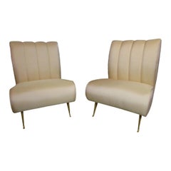 Pareja de sillas slipper modernas italianas, Isa, atribuidas a Gio Ponti