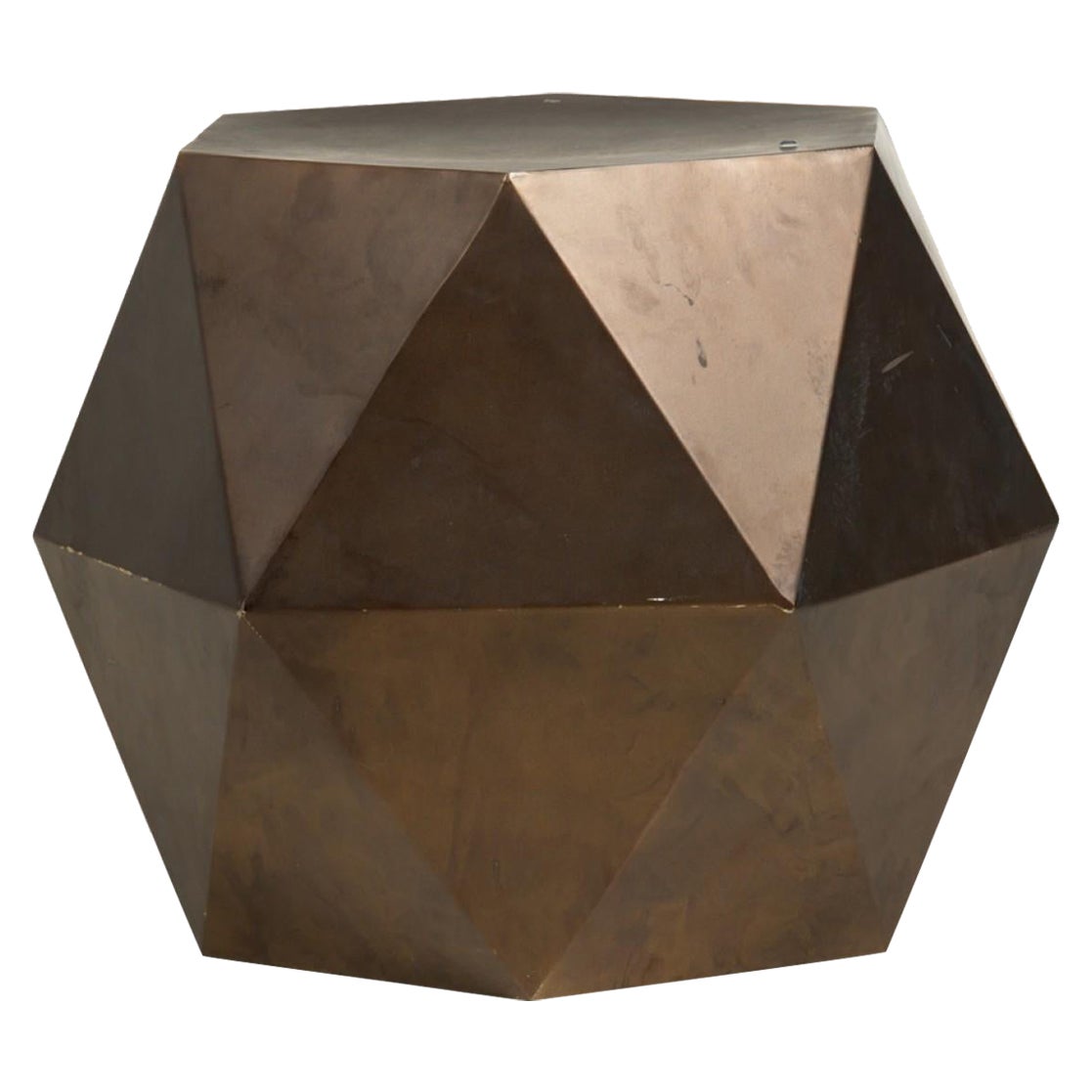 Tavolino contemporaneo in ceramica sfaccettata con finitura grigio metallizzato in vendita