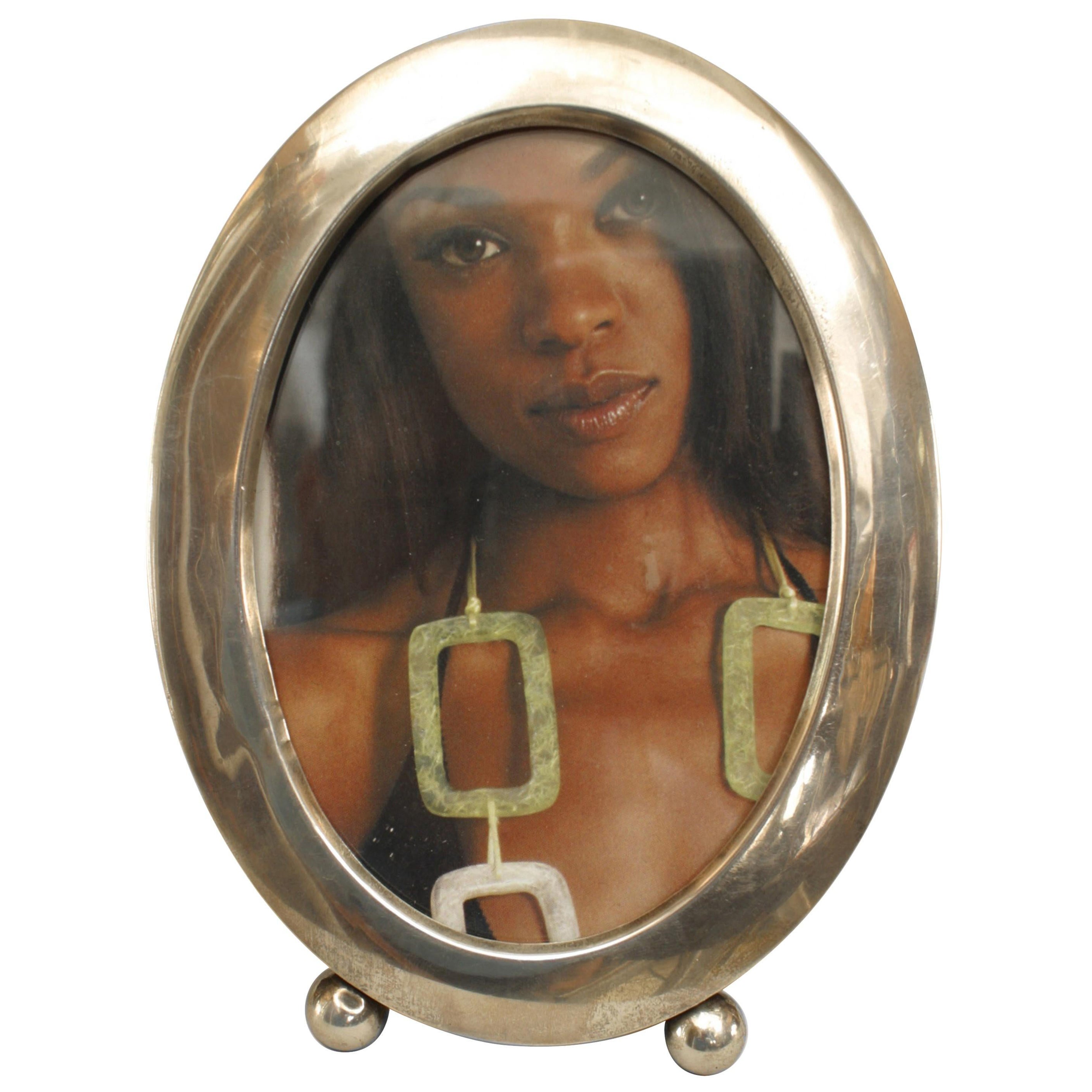 English Victorian Silver Oval Picture Frame For Sale