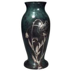 Amerikanische Mission Heintz Kunst Metallvase aus patinierter Bronze