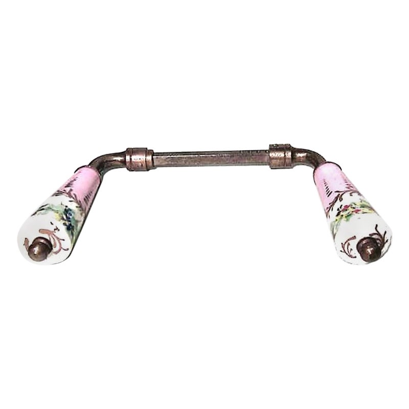 Pair of French Victorian Pink and White Porcelain Door Handles For Sale