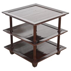 Barbara Barry per Baker Furniture Tavolino moderno Regency in mogano a più livelli