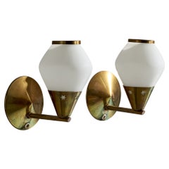 Dänischer Designer, Wandleuchten, Messing, Glas, Dänemark, 1950er Jahre