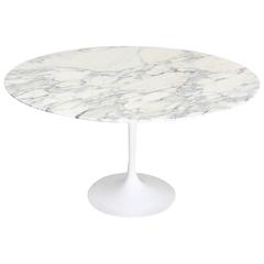 Dining Table with Tulip Base Designed by Eero Saarinen Ed. Knoll, 1958