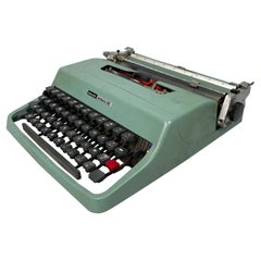Italian mid-century Typewriter Letter 32  by Nizzoli Menicanti Olivetti, 1970s