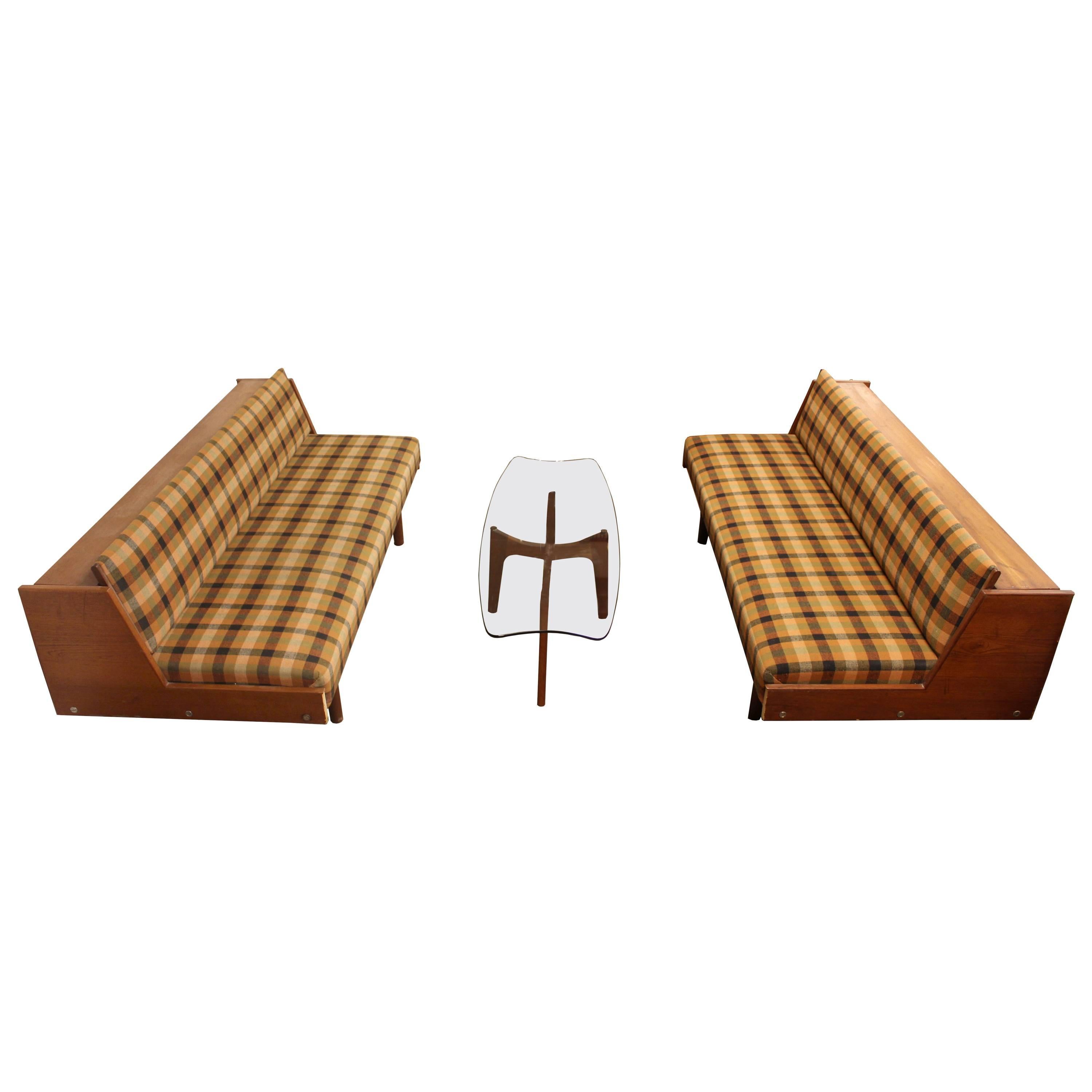 Rare Pair of Matching Signed Hans Wegner for GETAMA Day Beds 