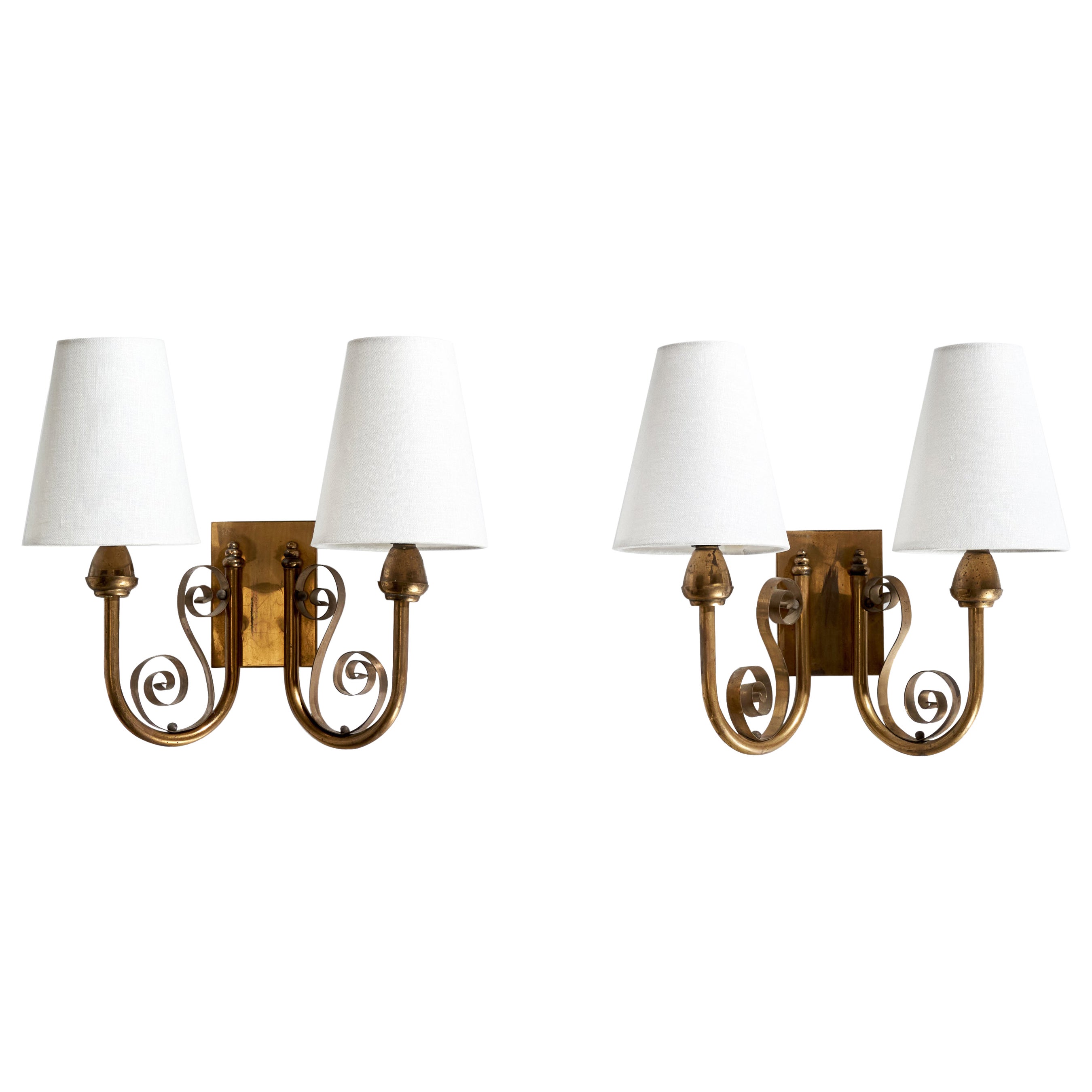 Französischer Designer, Wall Lights, Messing, Stoff, Frankreich, 1950er Jahre