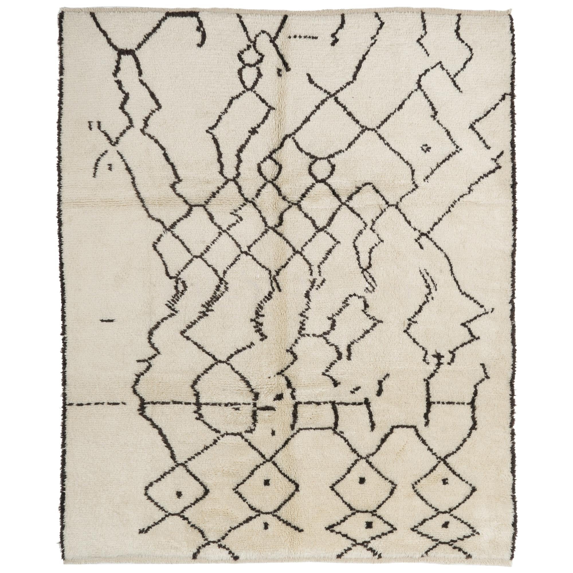 Contemporary Moroccan Tulu Rug Made of Natural Wool, Custom Options Available