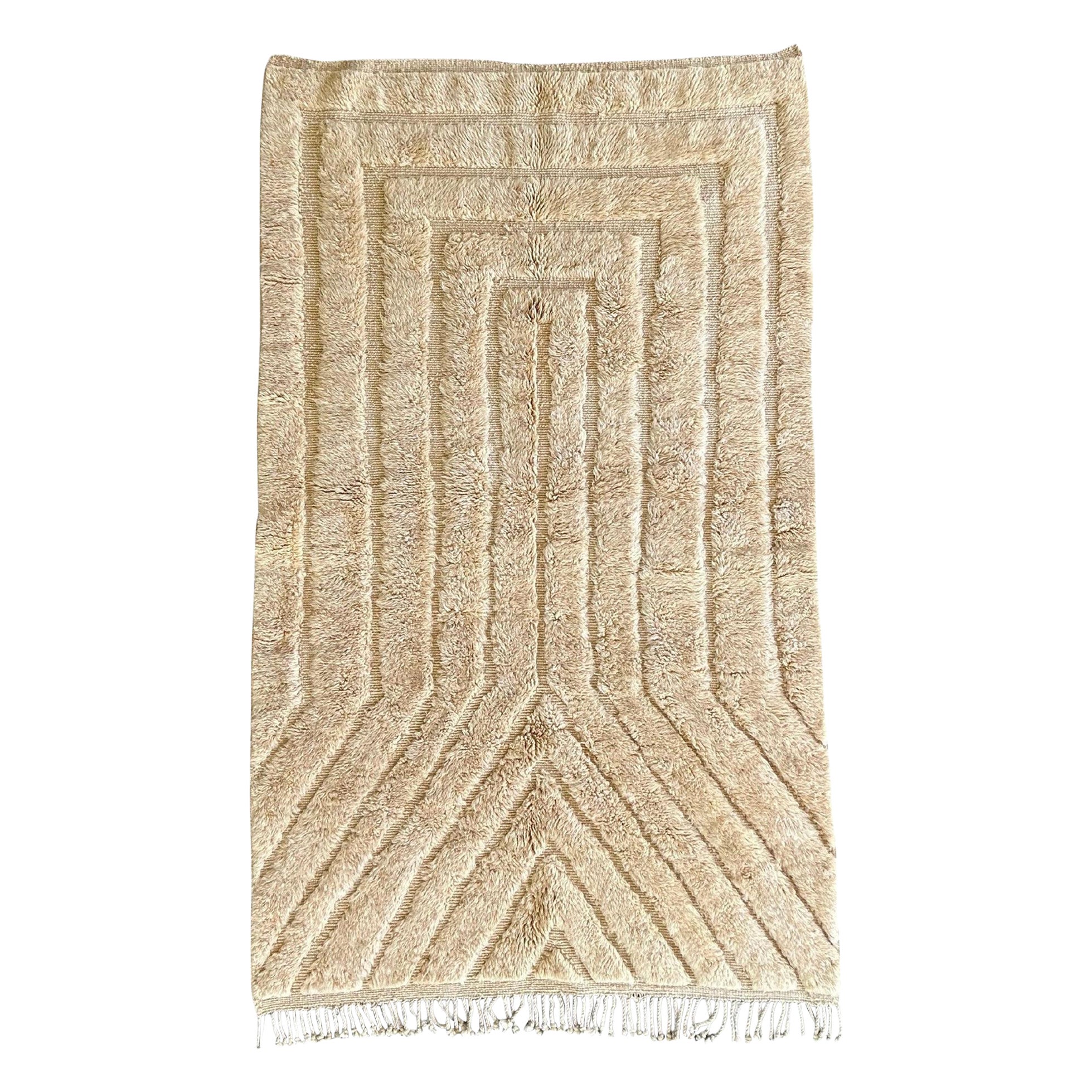 Moroccan rug 8x10  FT, Handwoven Creme Textured Design