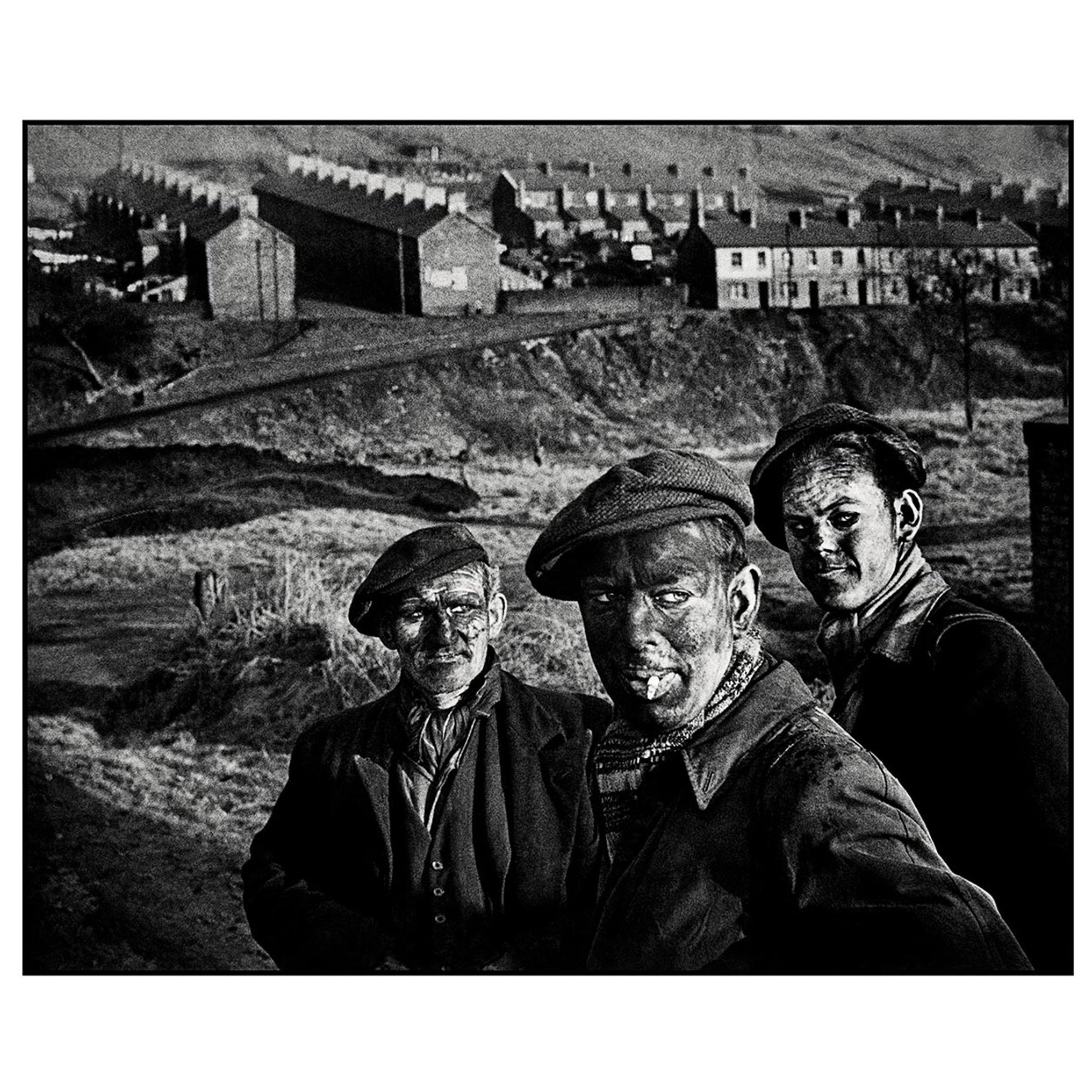 W. Smith & Smith "WELSH MINERS" Stampa incorniciata con marchio dell'azienda, 1950