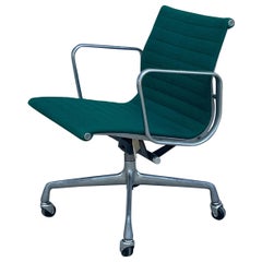 Vintage Herman Miller Eames Aluminum Group Task Chair