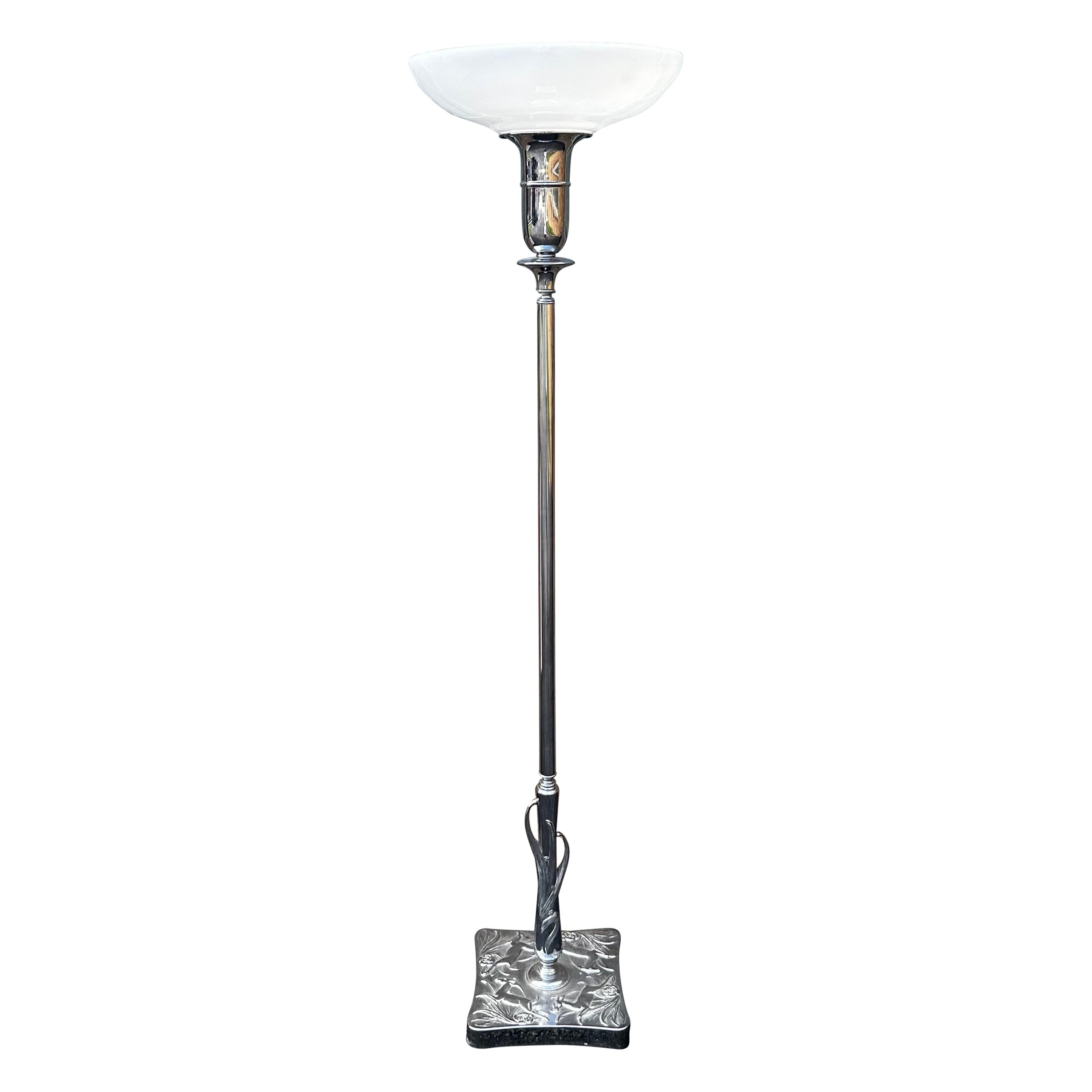 What is a torchiere floor lamp?