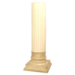 Italienische Stehlampe in Form einer Säule aus der Mitte des Jahrhunderts