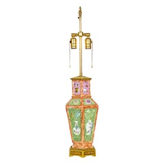 Chinese Porcelain Reticulated Octagonal Pink and Green Table Lamp