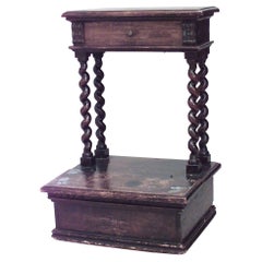 Prie-dieu en noyer de style Jacobean